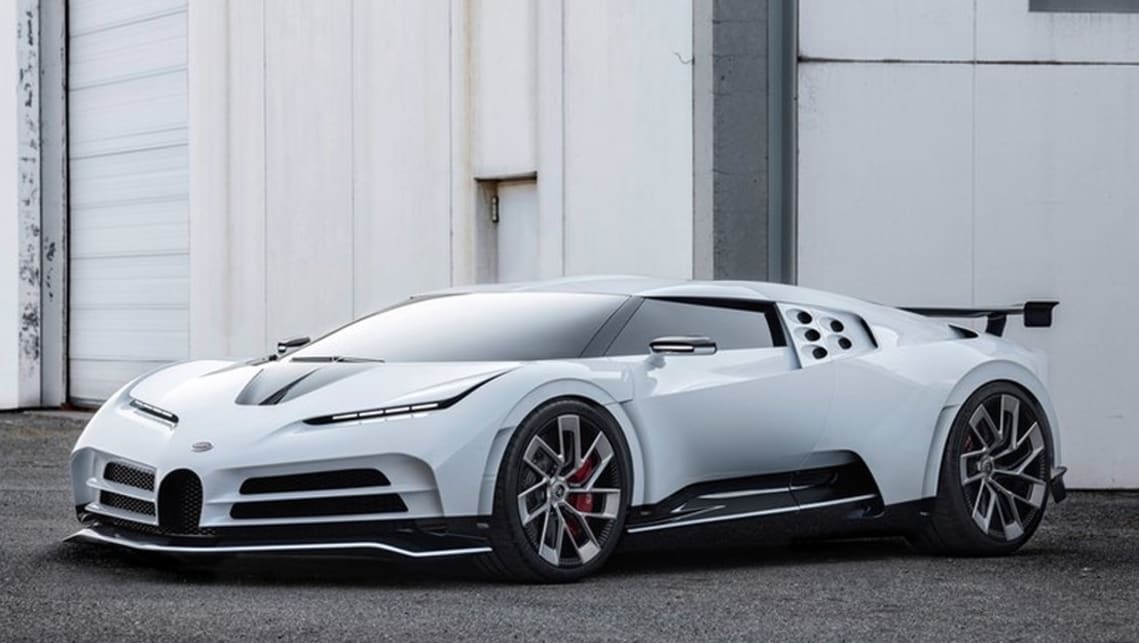 2020 Bugatti Centodieci 1001x565 (2) 